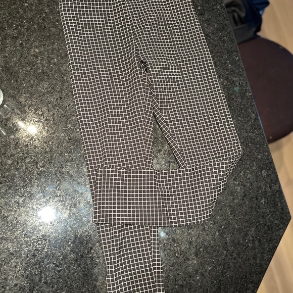 Black checked lines legging - Picture 1 of 2